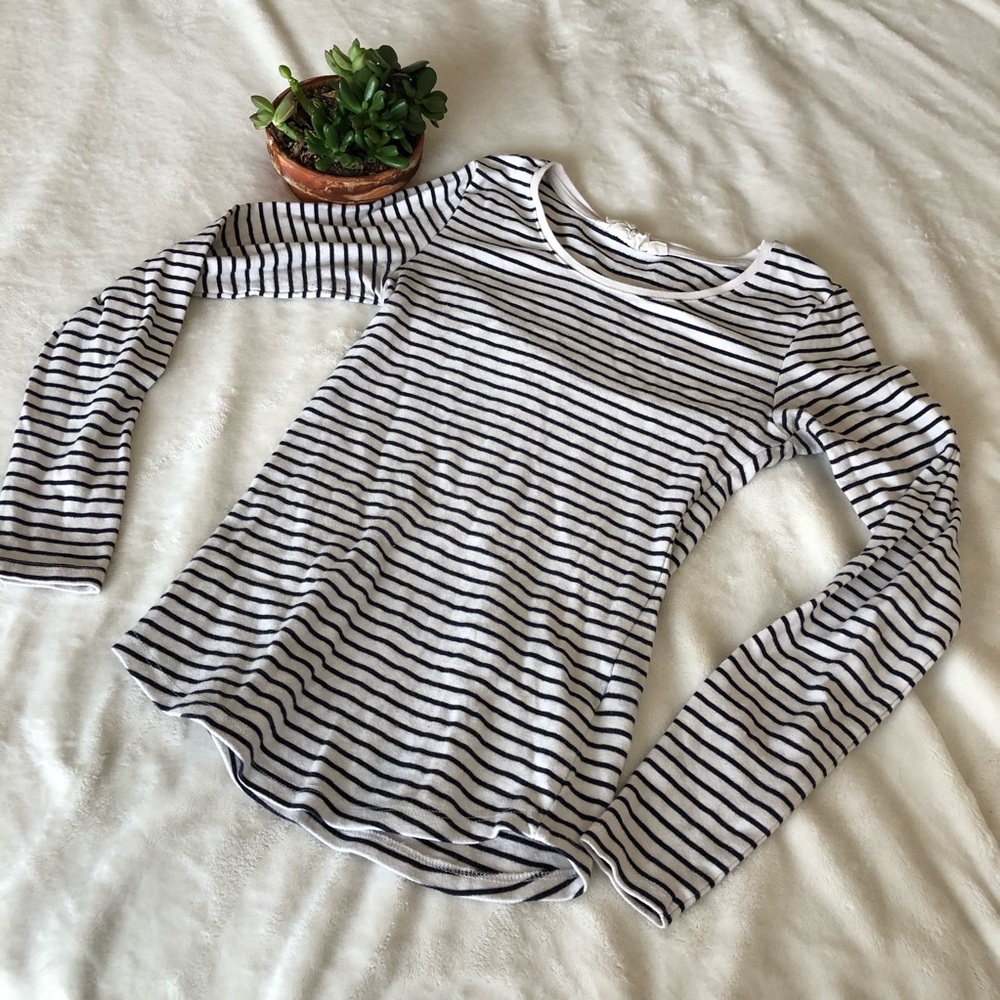 💜H&M Striped Top